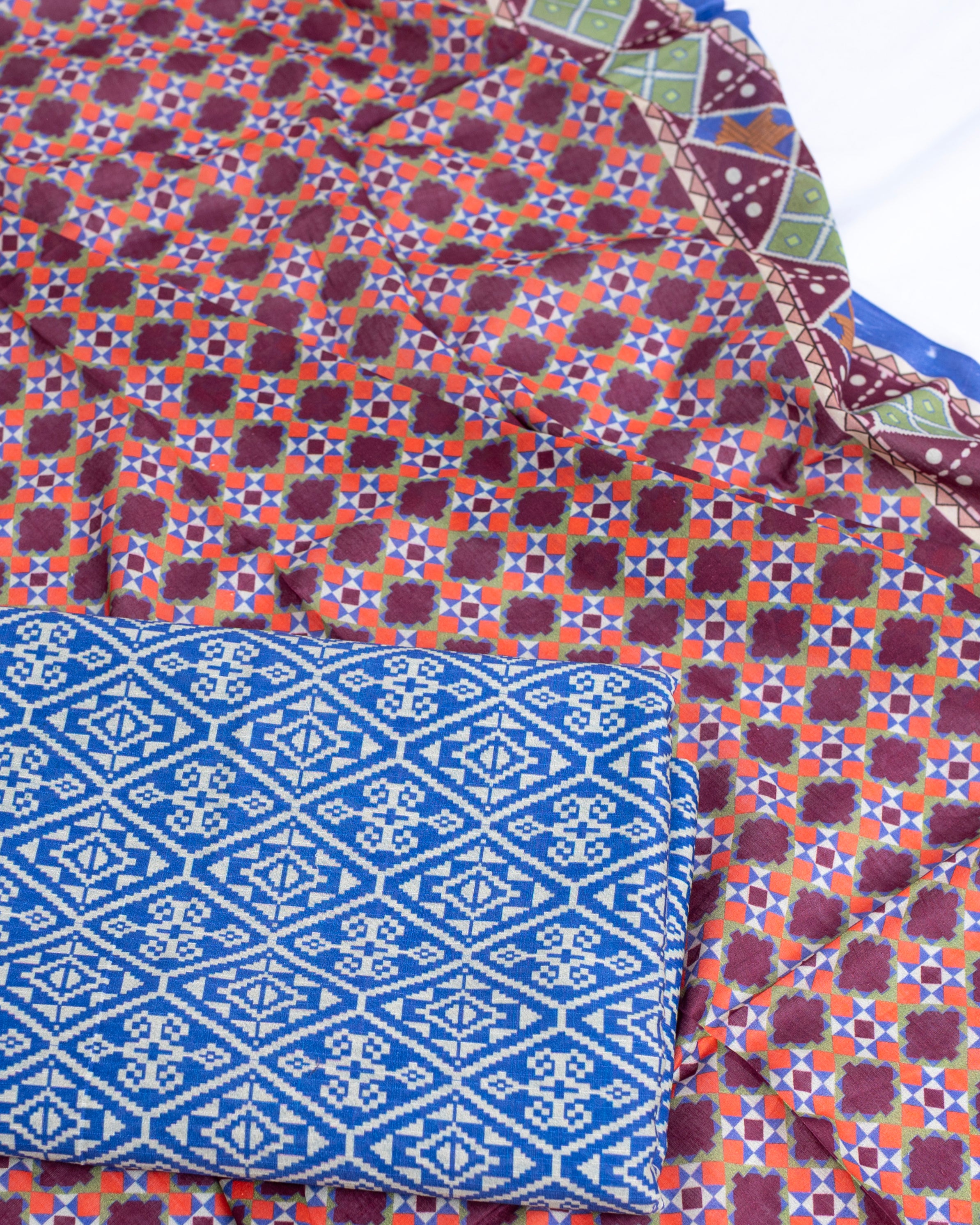 3 Piece - Printed Bana Dora Lawn Suit