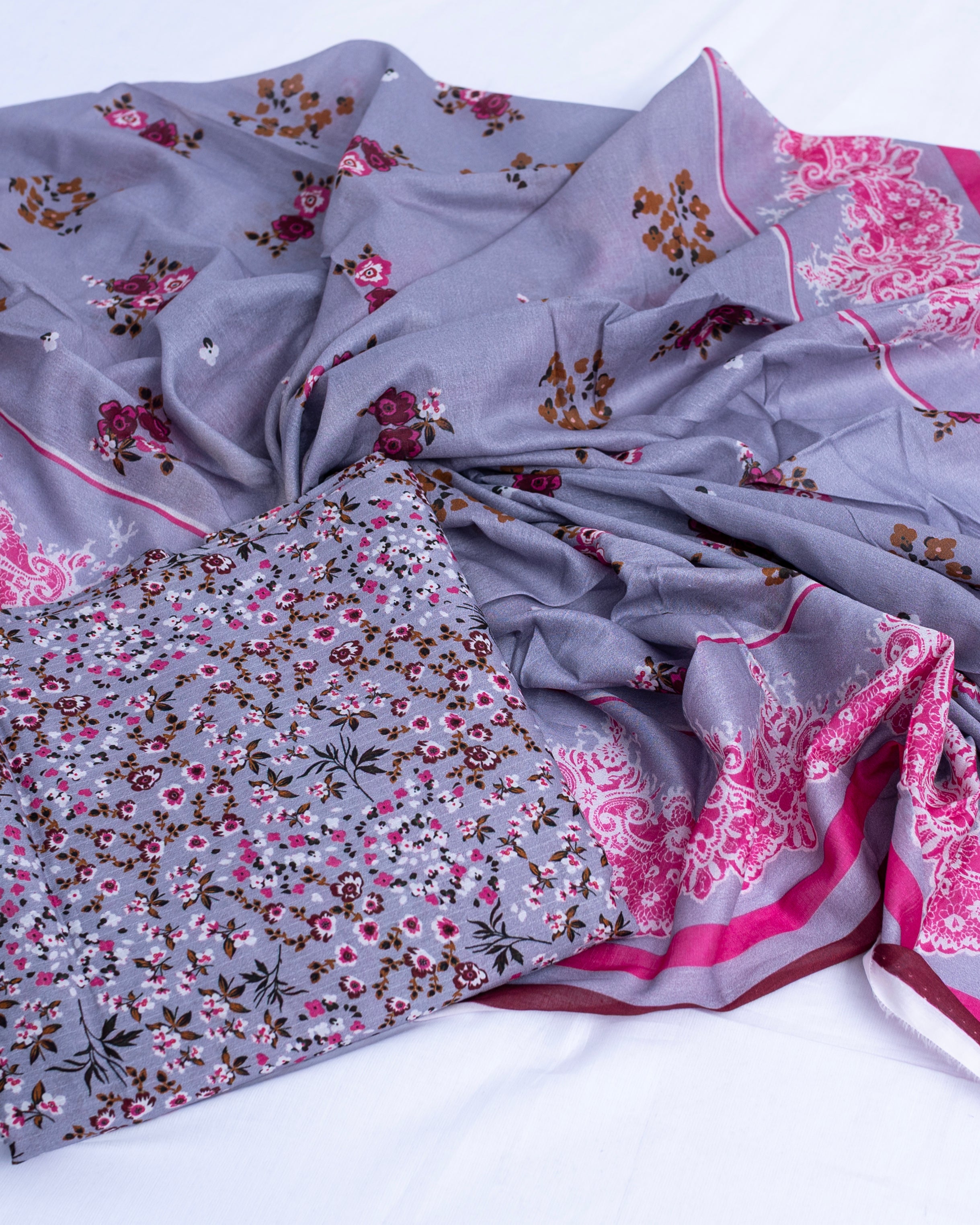 3 Piece - Printed Bana Dora Lawn Suit