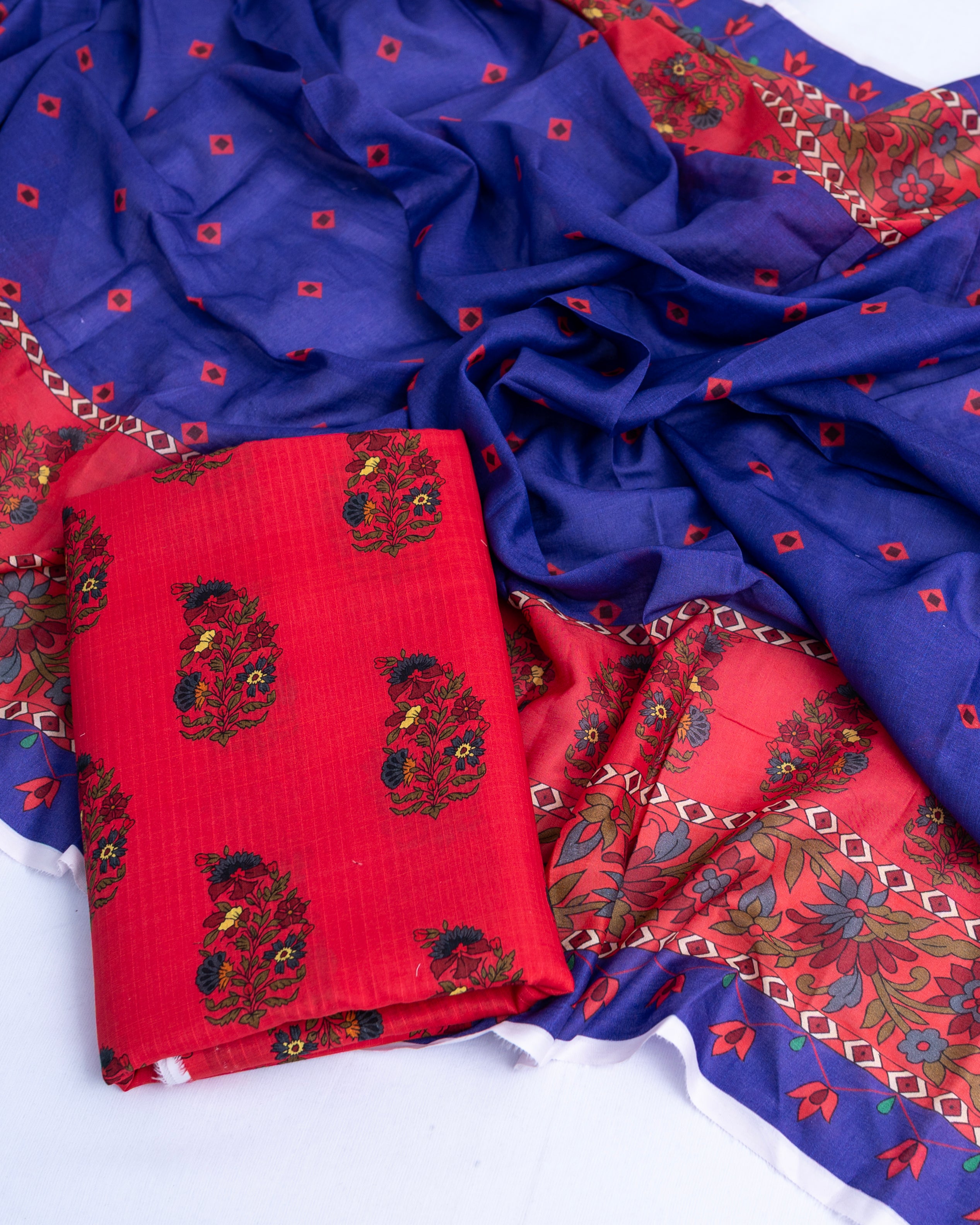 3 Piece - Printed Bana Dora Lawn Suit