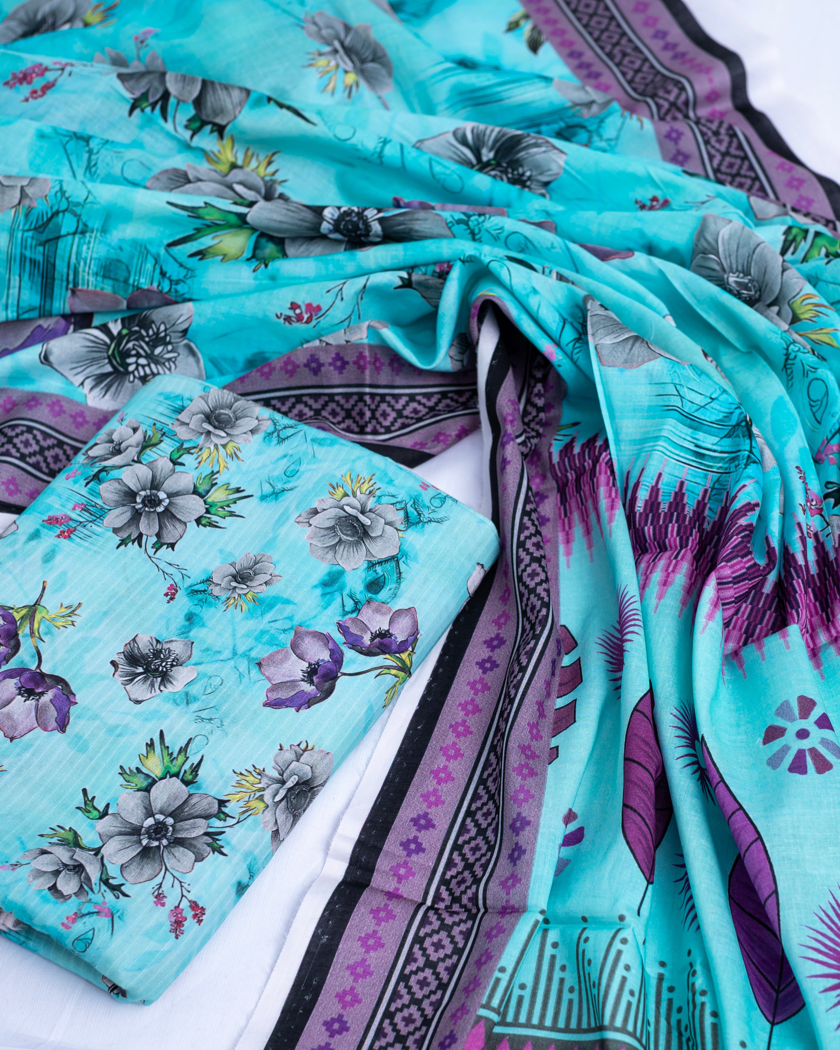 3 Piece - Printed Bana Dora Lawn Suit