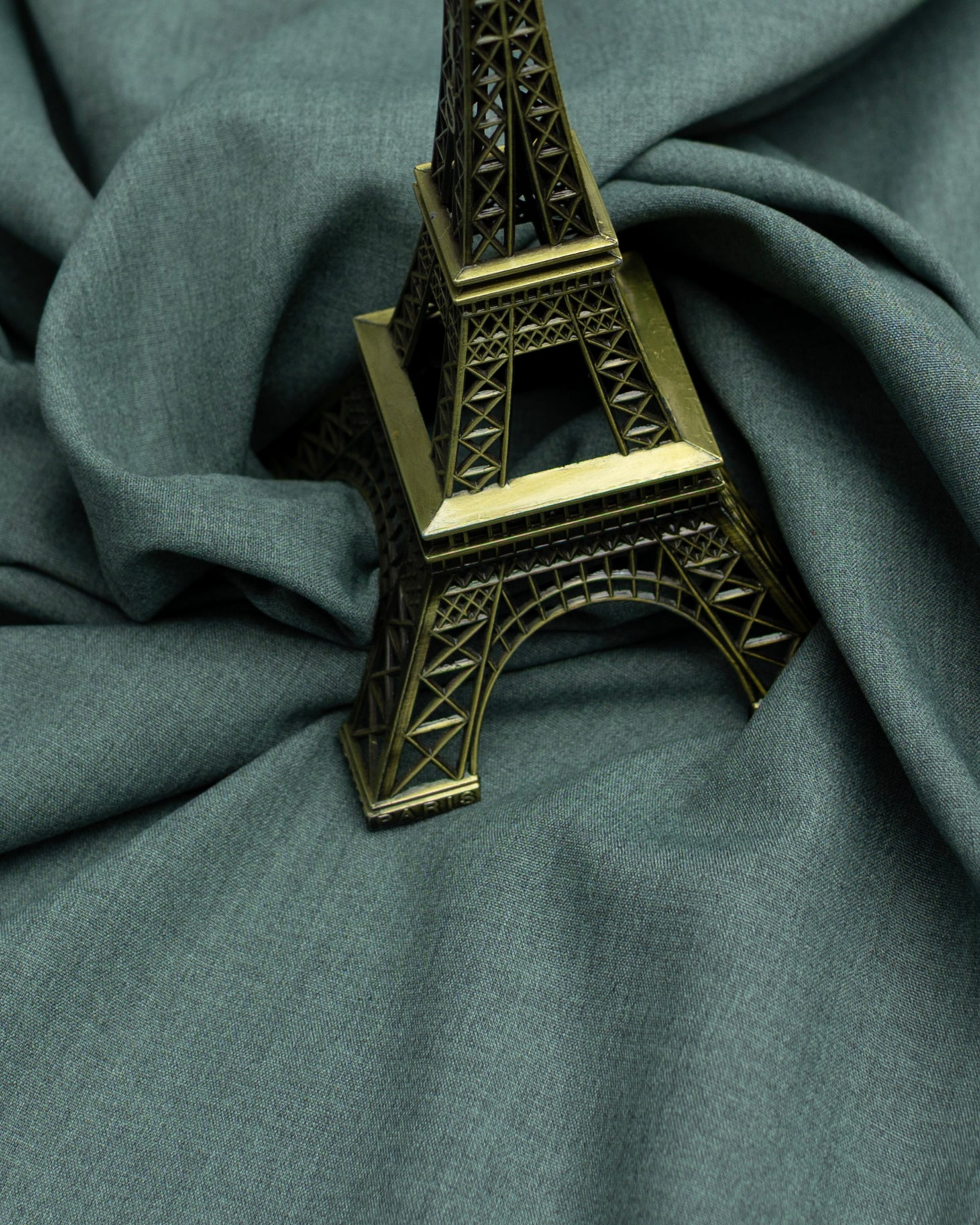 Premium Shamray Wash & Wear Suit